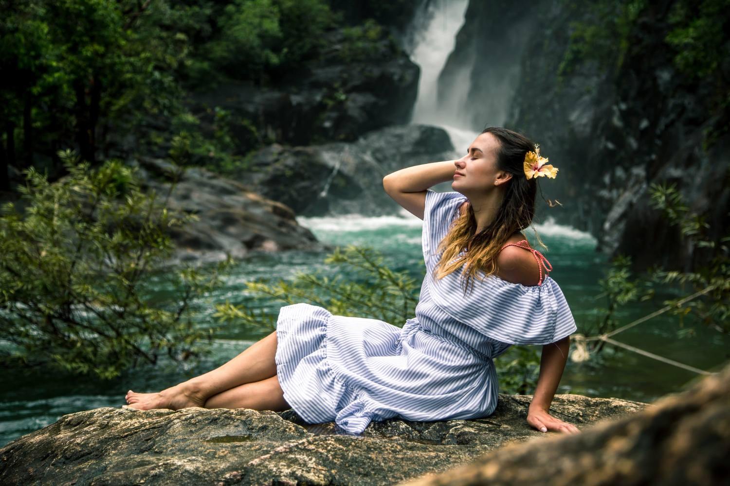 Outdoor Photoshoots – Capturing Moments in Nature